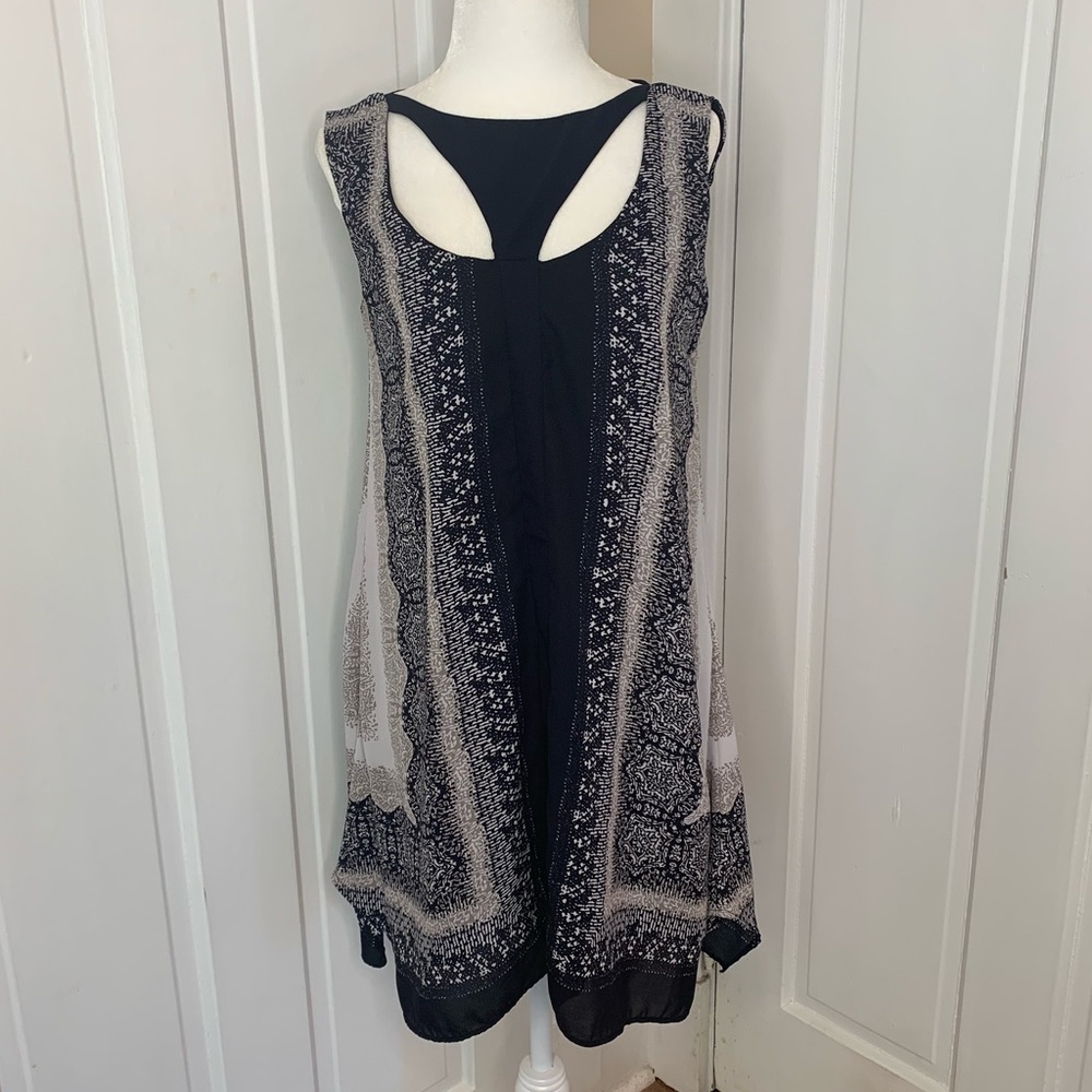PHILOSOPHY•DRESS